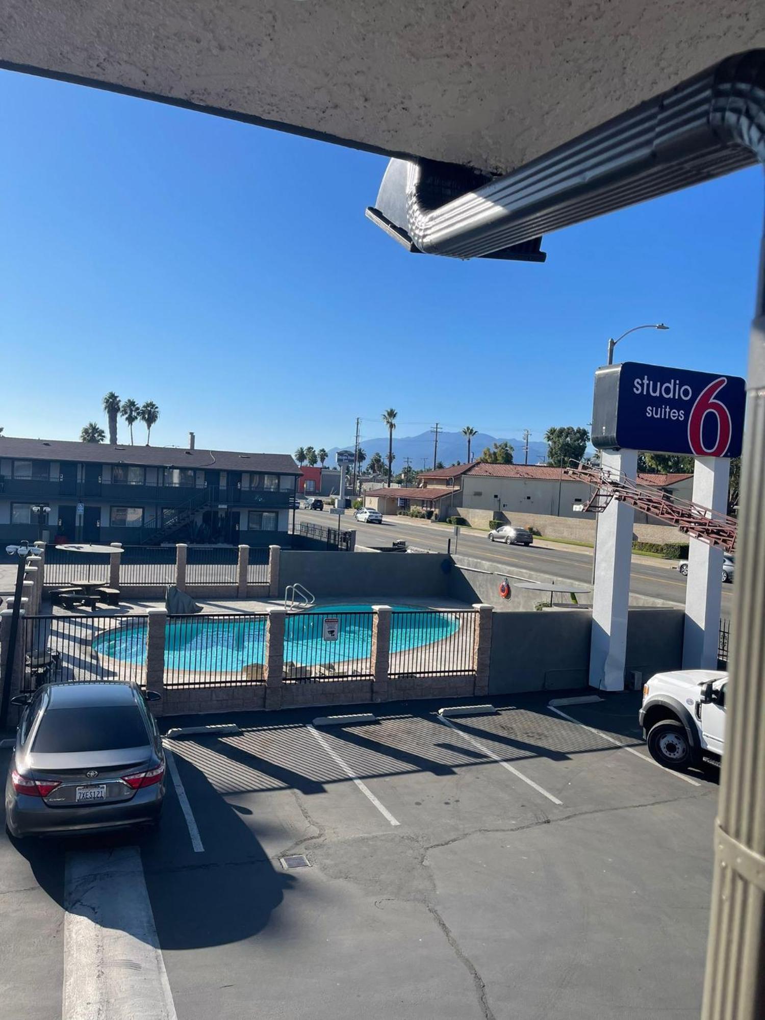Rodeway Inn San Bernardino Exterior foto