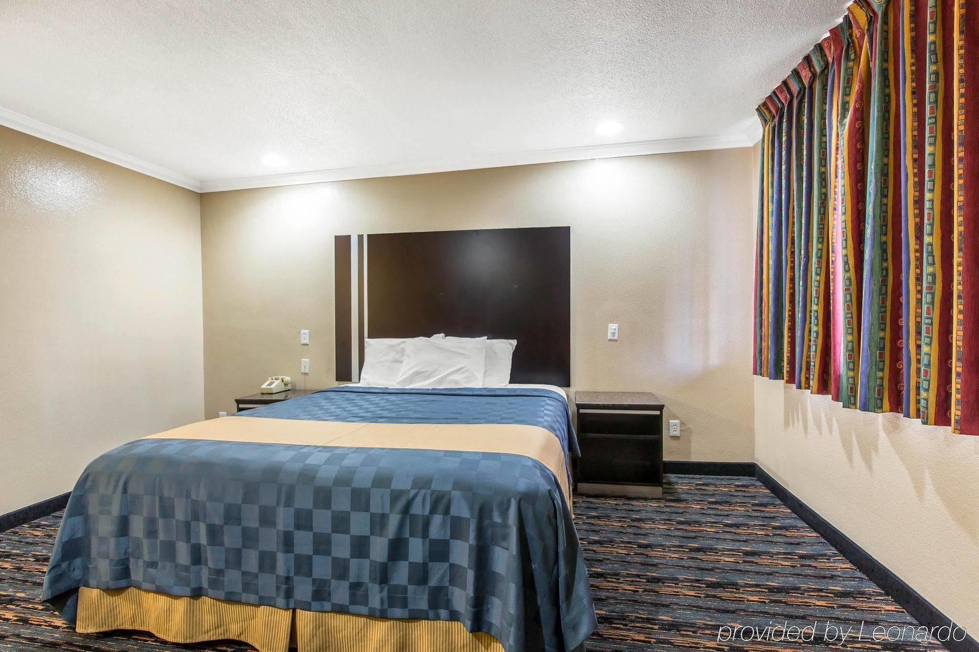 Rodeway Inn San Bernardino Exterior foto